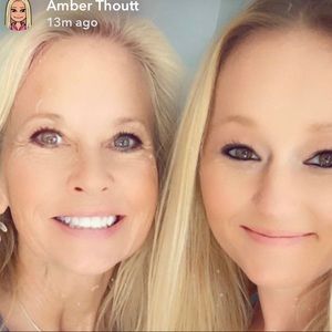 Meet your Posher, Dori